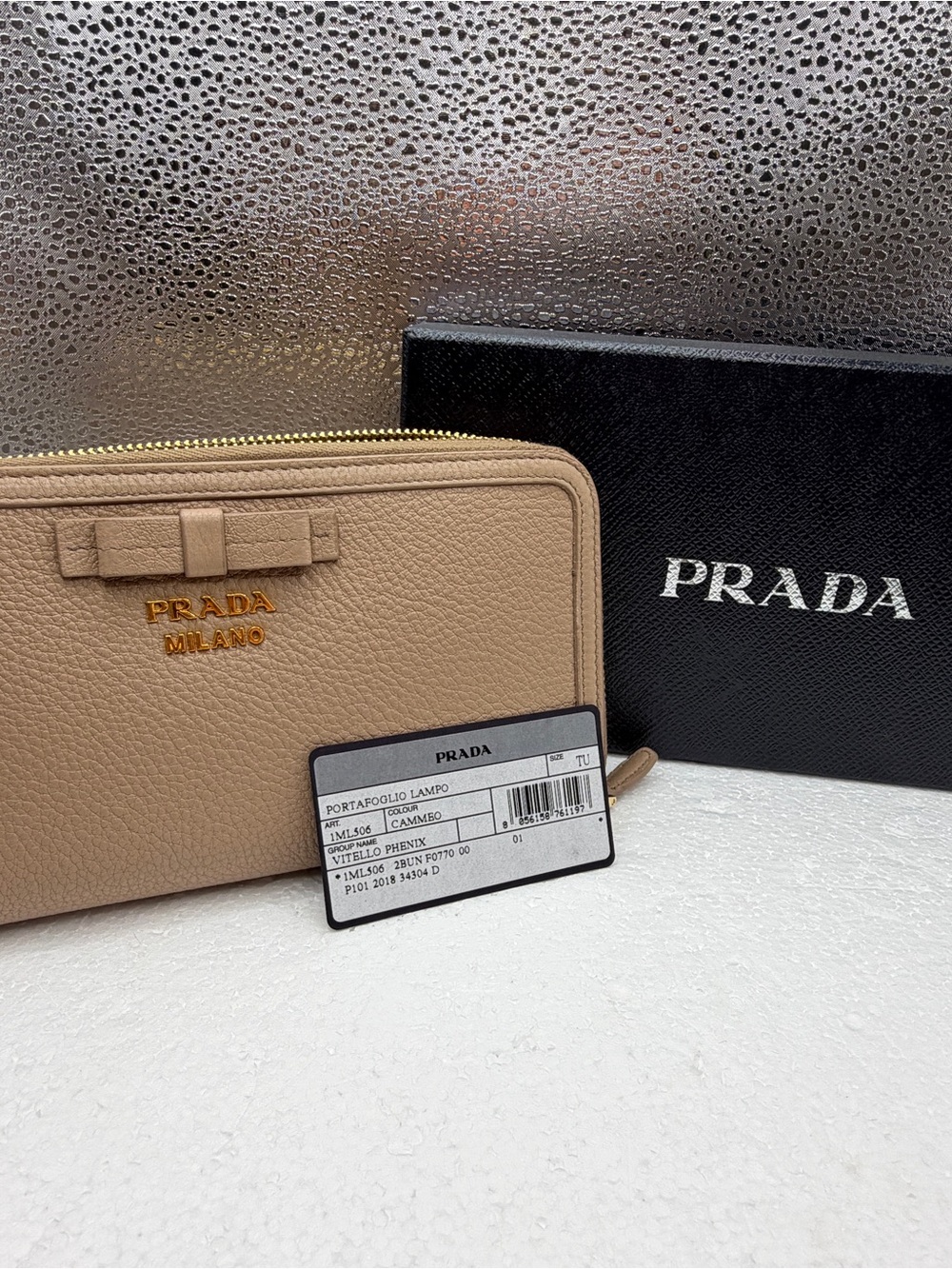Prada Beige Leather Zip-Around Wallet with Bow PORTAFOGLIO LAMPO